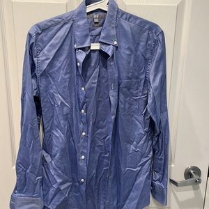New Men Uniqlo Slim fit blue shirt Small